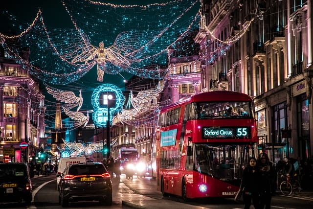 Oxford St